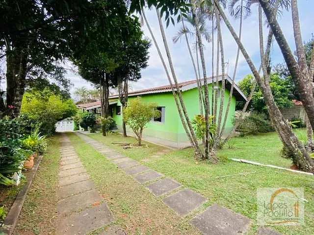 Casa com 800m² 3 quartos e 3 banheiros, à venda, no bairro Jardim dos Pinheiros em Atibaia