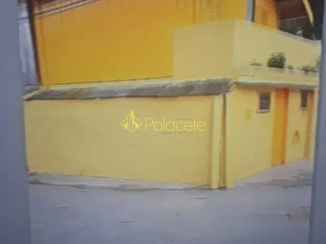 Casa com 76m² 3 quartos e 1 banheiro, à venda, no bairro Vila Abernéssia em Campos Do Jordão