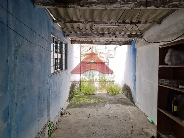 Casa com 275m² 3 quartos e 1 banheiro, à venda, no bairro Jardim Ismênia em São José dos Campos