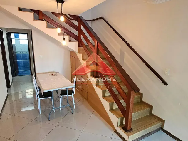 Casa com 180m² 6 quartos e 2 banheiros, à venda, no bairro Jardim das Flores em São José Dos Campos