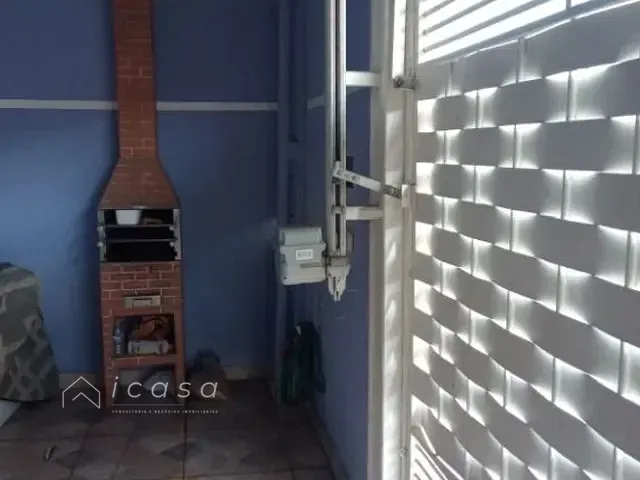Casa com 223m² 2 quartos e 3 banheiros, à venda, no bairro Parque Residencial Santo André em Caçapava