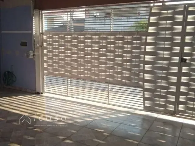 Casa com 223m² 2 quartos e 3 banheiros, à venda, no bairro Parque Residencial Santo André em Caçapava
