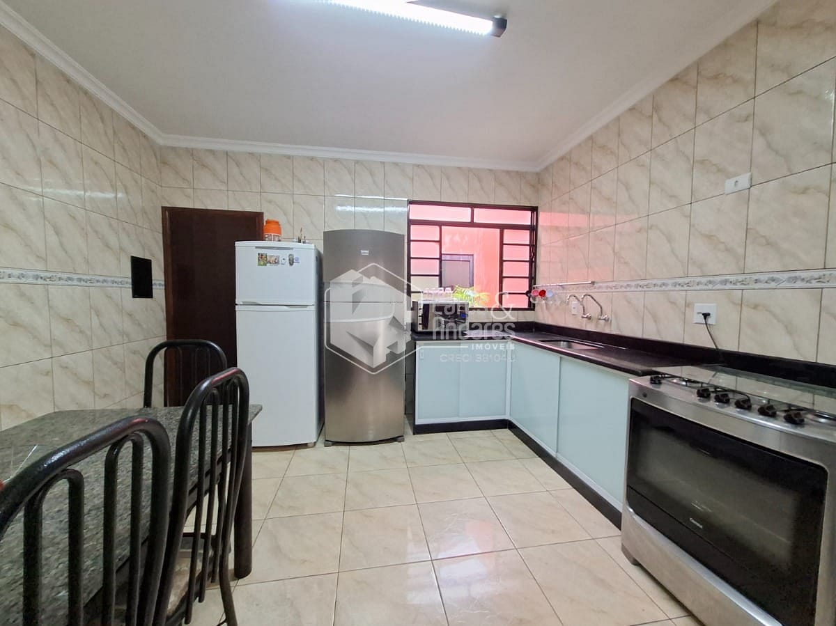 Casa à venda com 3 quartos, 211m² - Foto 19