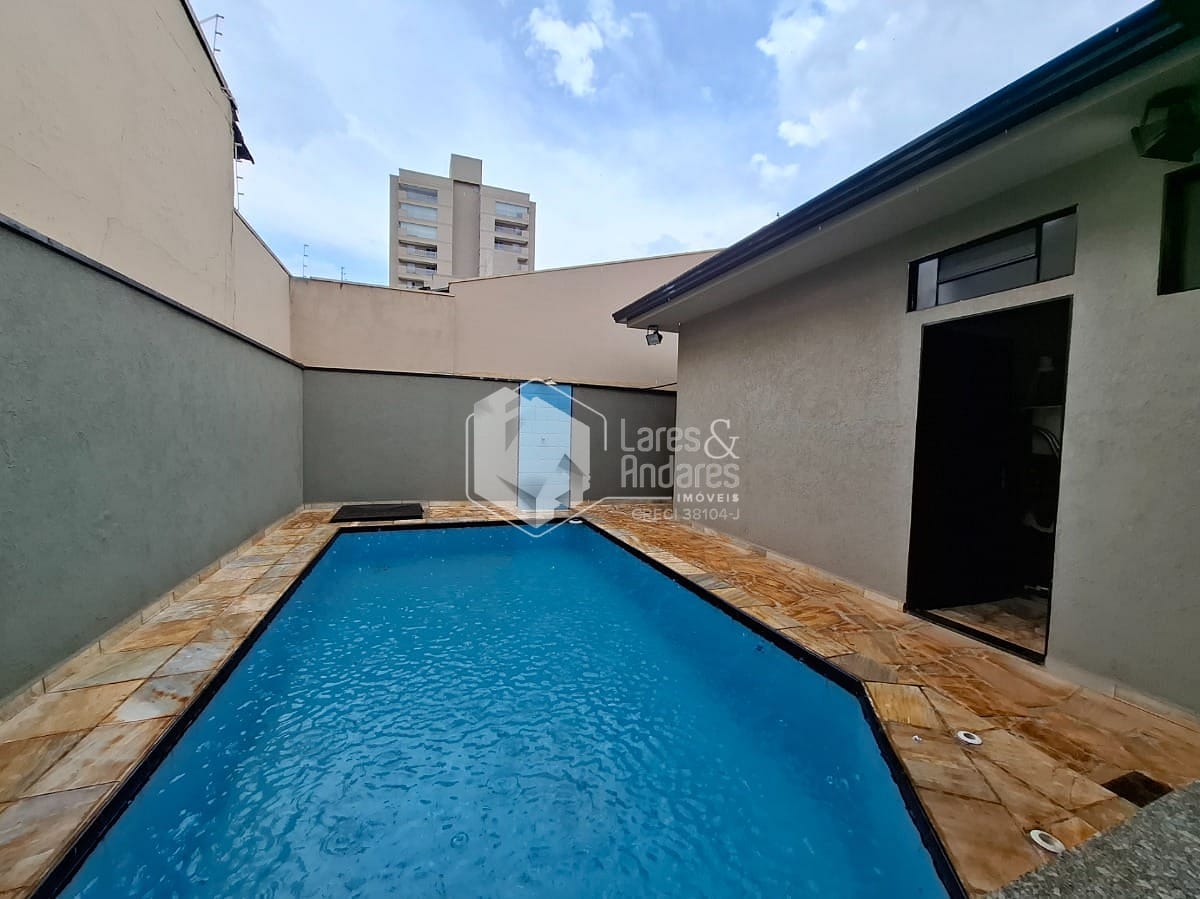 Casa à venda com 3 quartos, 211m² - Foto 31