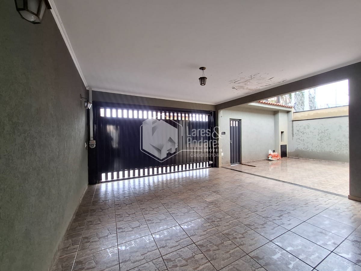 Casa à venda com 3 quartos, 211m² - Foto 35