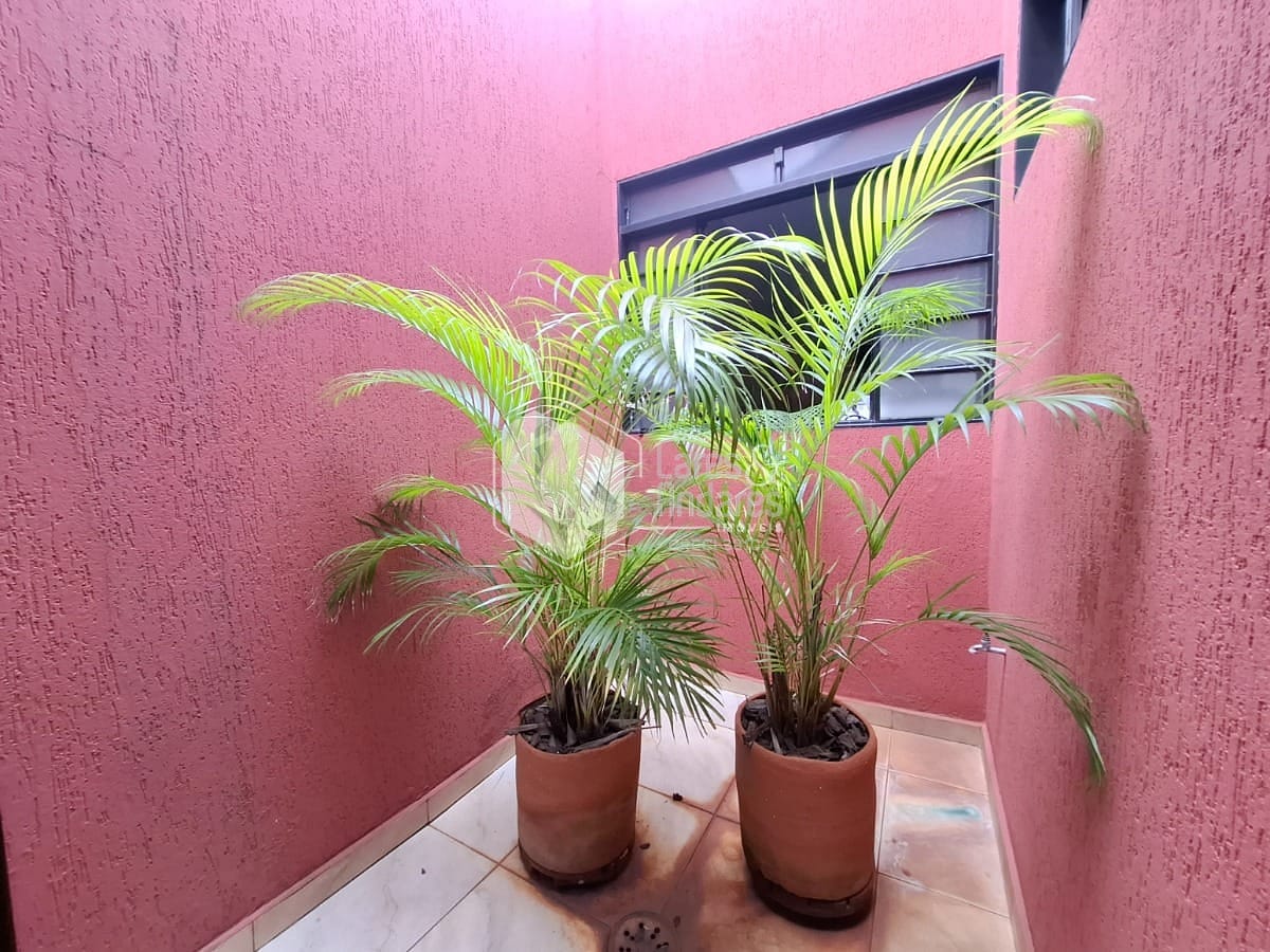 Casa à venda com 3 quartos, 211m² - Foto 30