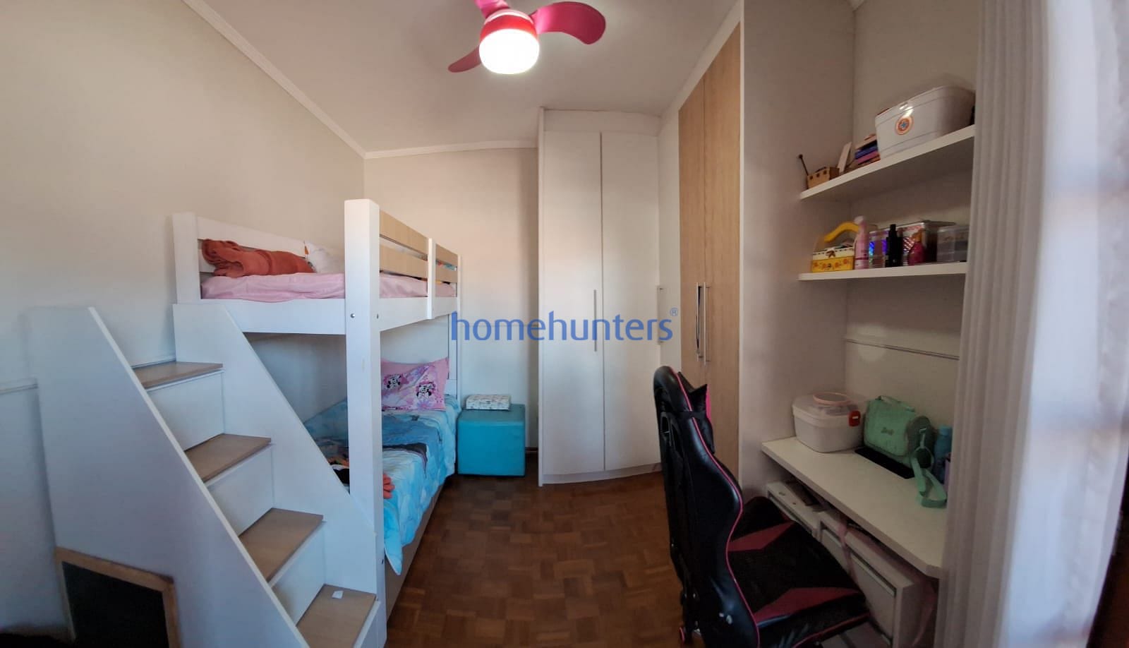 Casa à venda com 3 quartos, 217m² - Foto 20