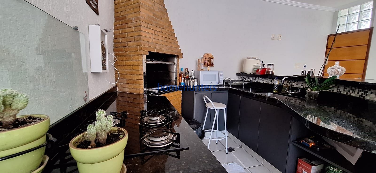 Casa à venda com 3 quartos, 217m² - Foto 7
