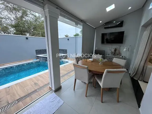 Casa com 153m² 3 quartos e 4 banheiros, à venda, no bairro Parque Campolim em Sorocaba