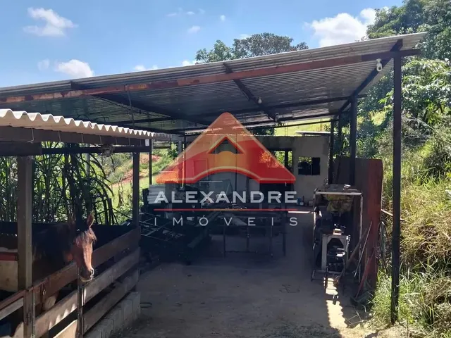 Casa com 10m² 2 quartos e 1 banheiro, à venda, no bairro Chácaras Pousada do Vale em São José Dos Campos