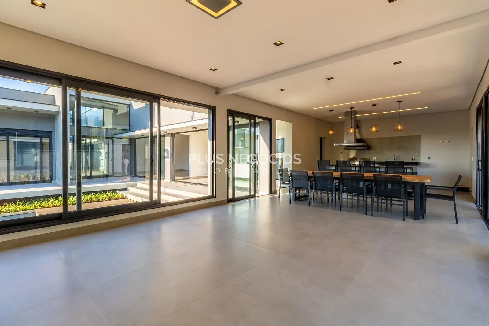 Casa, 5 quartos, 450 m² - Foto 2
