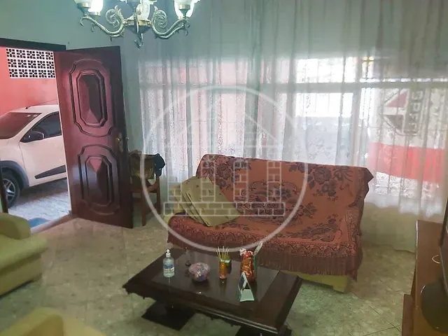 Casa com 250m² 3 quartos e 2 banheiros, à venda, no bairro Parque Santa Cecília em São Paulo