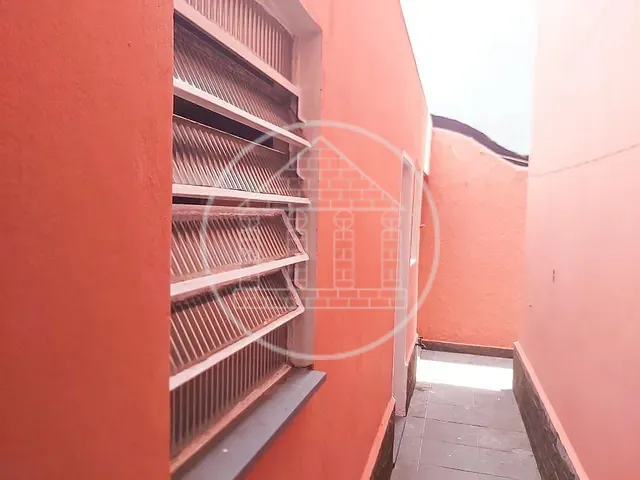 Casa com 250m² 3 quartos e 2 banheiros, à venda, no bairro Parque Santa Cecília em São Paulo