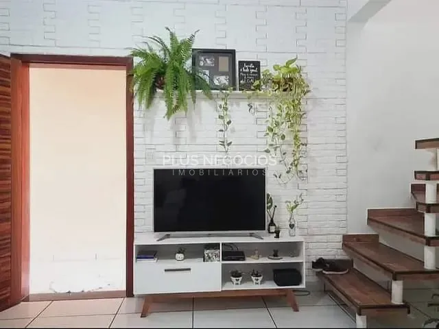 Casa com 125m² 4 quartos e 2 banheiros, à venda, no bairro Jardim Altos do Itavuvu em Sorocaba