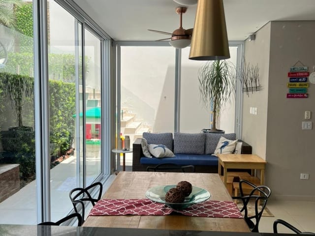 Casa com 420m² 4 quartos e 6 banheiros, à venda ou para alugar, no bairro Alphaville em Santana de Parnaíba