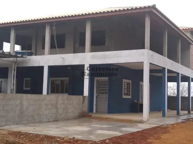 Casa com 1250m² 4 quartos e 1 banheiro, à venda, no bairro Buquirinha em São José dos Campos