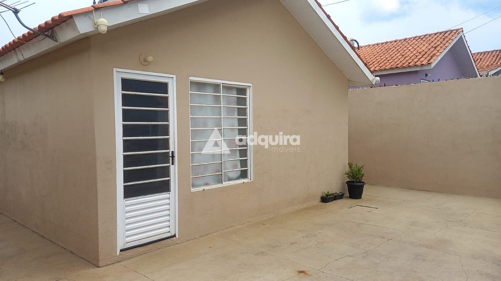 Casa à venda com 2 quartos, 60m² - Foto 3