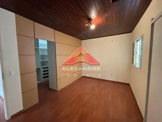 Casa com 10m² 3 quartos e 1 banheiro, à venda, no bairro Residencial Planalto em São José Dos Campos