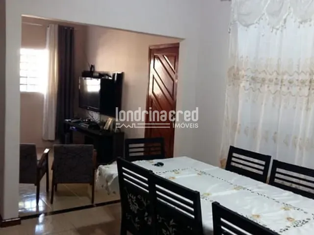 Casa com 250m², à venda, no bairro Jardim Marissol em Londrina