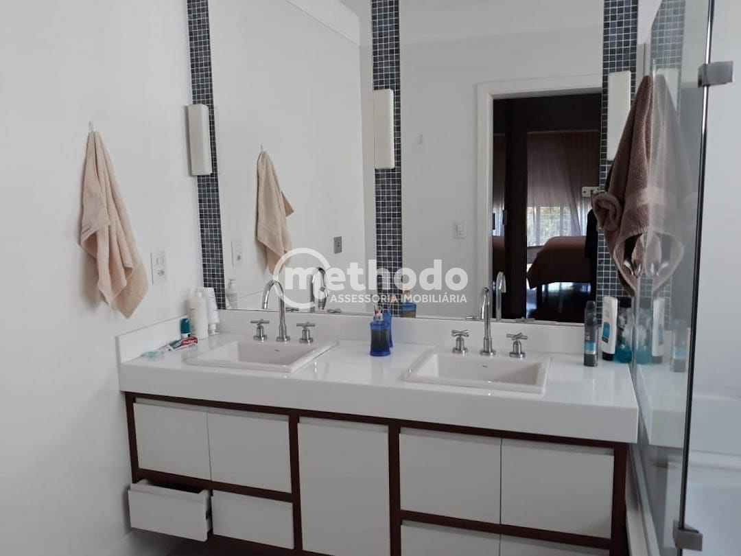 Casa, 4 quartos, 417 m² - Foto 22