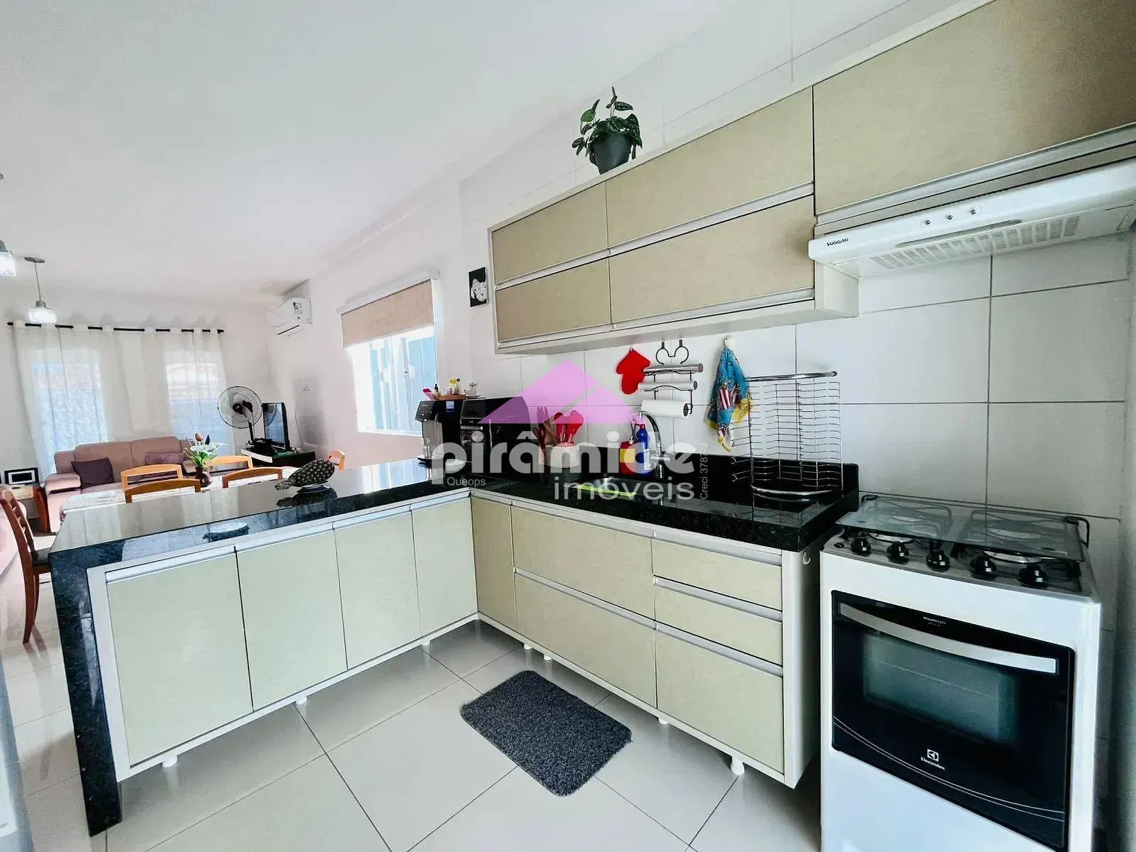 Casa, 3 quartos, 176 m² - Foto 15