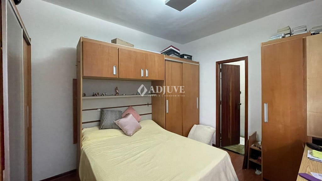 Casa à venda com 4 quartos, 179m² - Foto 6