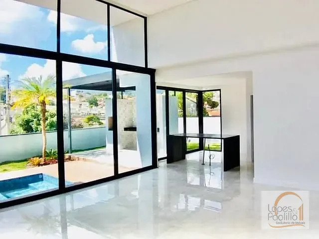 Casa com 480m² 3 quartos e 4 banheiros, à venda, no bairro Jardim Paulista em Atibaia