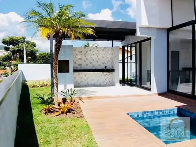 Casa com 480m² 3 quartos e 4 banheiros, à venda, no bairro Jardim Paulista em Atibaia