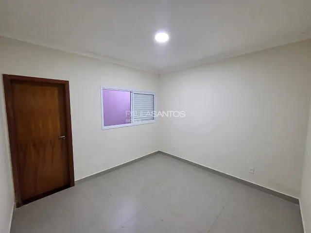 Casa com 125m² 2 quartos e 2 banheiros, para alugar, no bairro Jardim Astro em Sorocaba