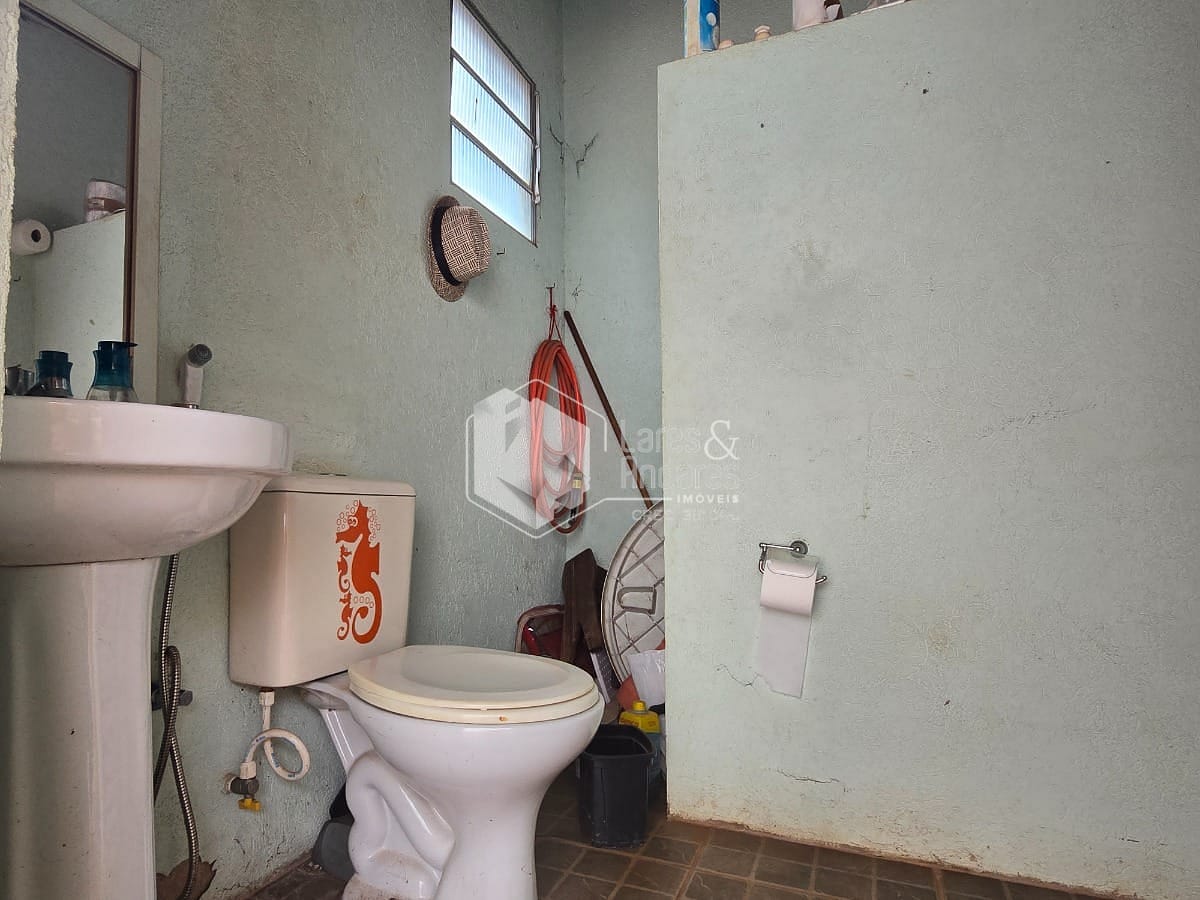 Casa à venda com 2 quartos, 160m² - Foto 9