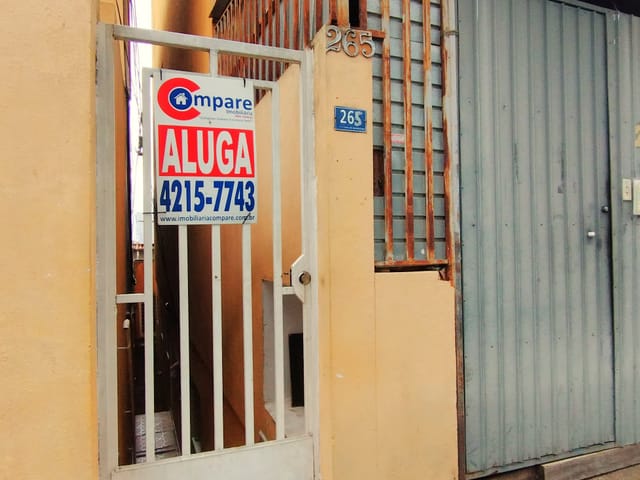 Foto do Casa - Casa para alugar incluso ÁGUA próximo ao CEU do Continental - Guarulhos/SP | Imobiliária Compare