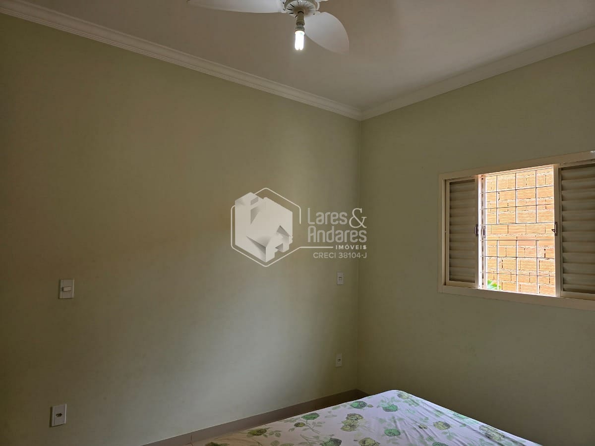 Casa à venda com 3 quartos, 207m² - Foto 14
