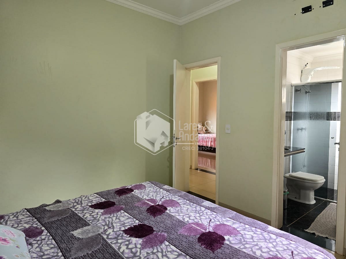 Casa à venda com 3 quartos, 207m² - Foto 18