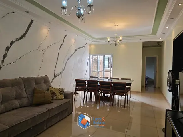 Casa com 324m² 3 quartos e 3 banheiros, à venda, no bairro Parque Residencial Cândido Portinari em Ribeirão Preto