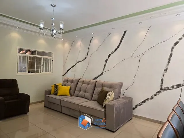 Casa com 324m² 3 quartos e 3 banheiros, à venda, no bairro Parque Residencial Cândido Portinari em Ribeirão Preto