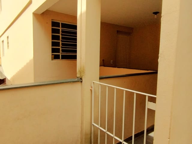 Foto do Casa - Compacto e Prático! 2 Cômodos c/ Água e Luz Individuais - Continental 3 Guarulhos/SP | Imobiliária Compare