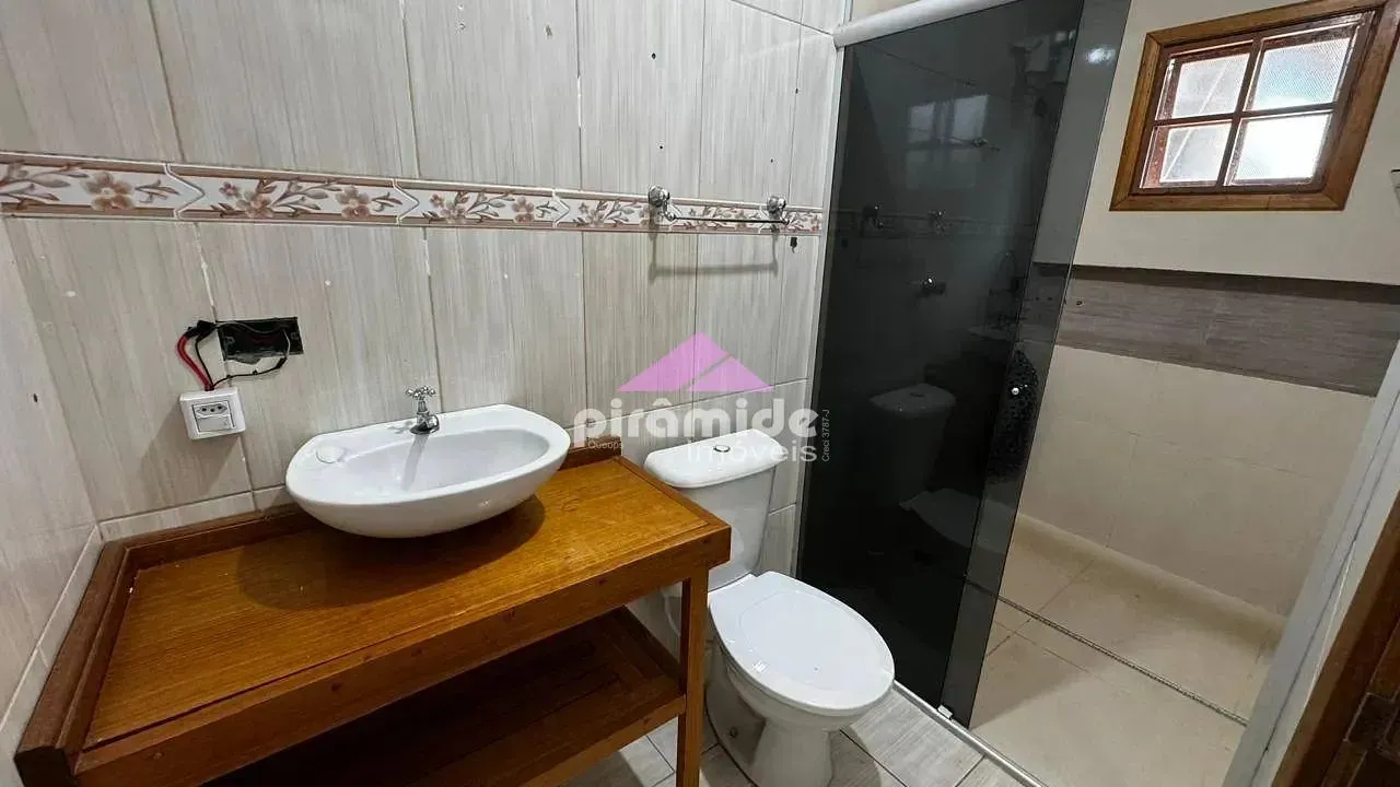 Casa, 2 quartos, 185 m² - Foto 2