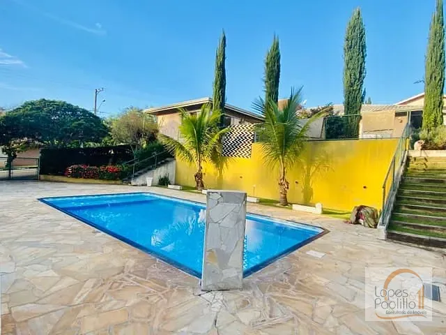 Casa com 1200m² 4 quartos e 4 banheiros, à venda, no bairro Condomínio Serra da Estrela em Atibaia