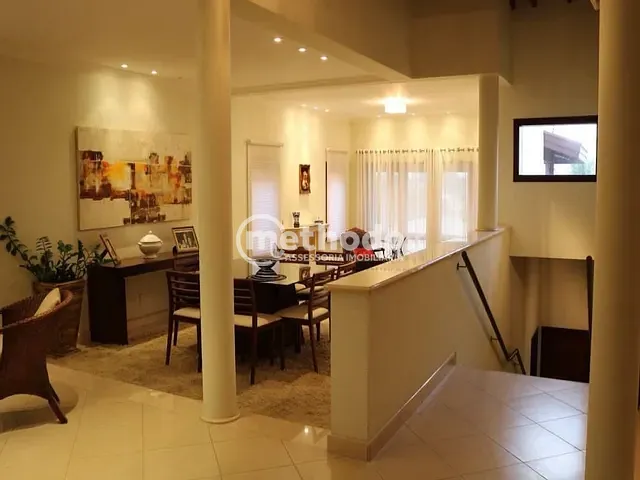 Casa com 1400m² 3 quartos e 4 banheiros, à venda, no bairro Jardim Pinheiros em Valinhos