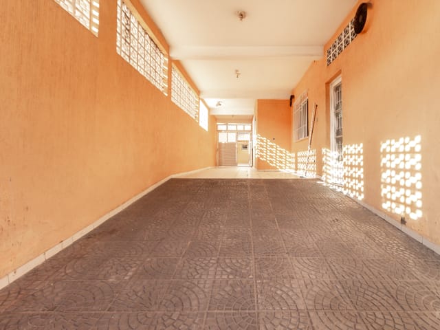 Casa com 250m² 4 quartos e 5 banheiros, à venda, no bairro Vila Zat em São Paulo