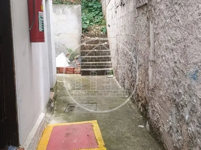 Casa com 260m² 2 quartos e 1 banheiro, à venda, no bairro Jardim Castro Alves em São Paulo