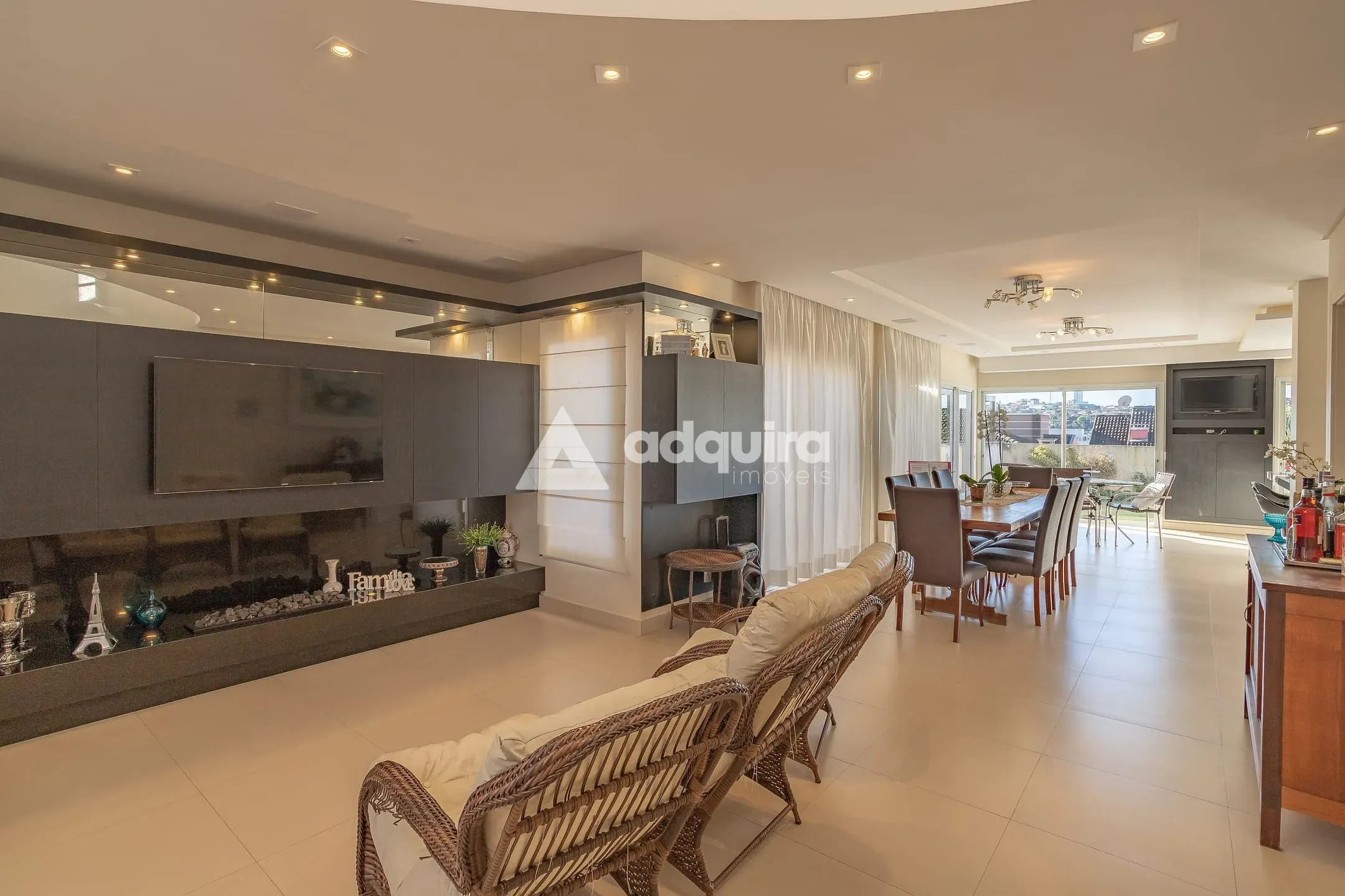 Casa, 3 quartos, 260 m² - Foto 2