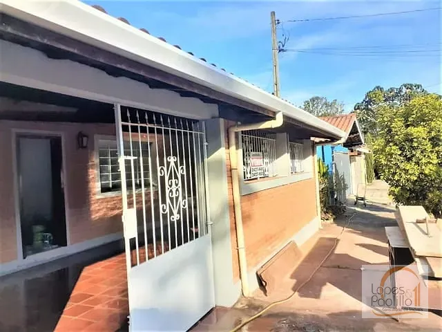 Casa com 300m² 3 quartos e 2 banheiros, à venda, no bairro Jardim das Cerejeiras em Atibaia