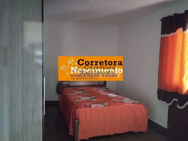 Casa com 168m² 2 quartos e 1 banheiro, à venda, no bairro Parque Santo Antônio em Jacareí