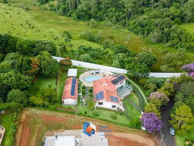 Casa com 3365m² 5 quartos e 7 banheiros, à venda, no bairro Jardim das Palmeiras em Bragança Paulista