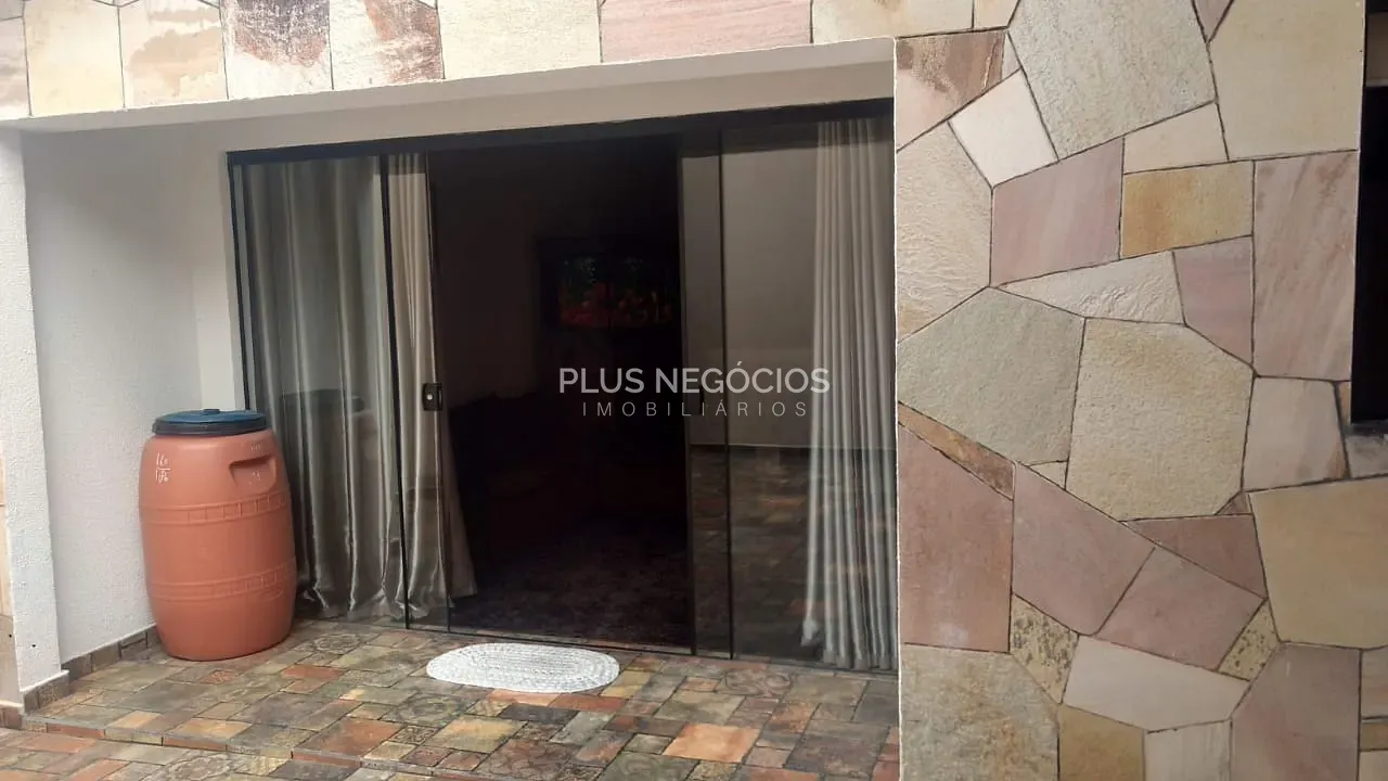 Casa, 3 quartos, 250 m² - Foto 31