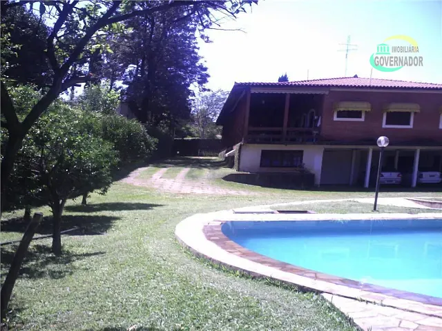 Casa com 2500m² 4 quartos e 1 banheiro, à venda, no bairro Parque Taquaral em Campinas
