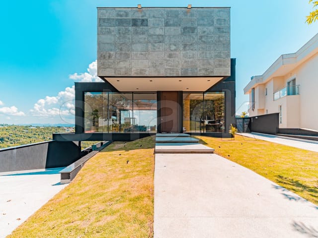 Casa com 752m² 5 quartos e 9 banheiros, à venda, no bairro Alphaville em Santana de Parnaíba