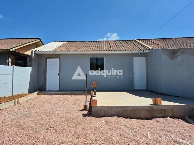 Casa 2 quartos e 1 banheiro, para alugar, no bairro Contorno em Ponta Grossa