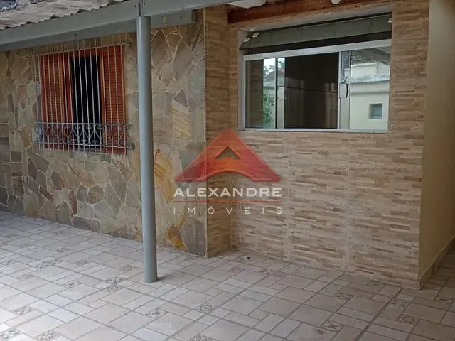 Casa com 200m² 3 quartos e 1 banheiro, à venda, no bairro Vila Industrial em São José dos Campos